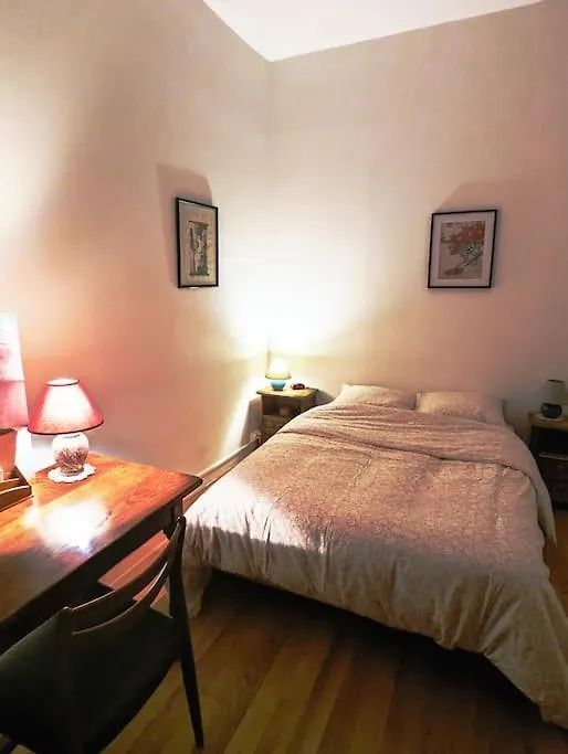 Authentique Et Confortable - Marais Apartment *